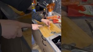 Паша  Вьюгин переехал в новую квартиру