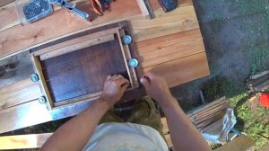 Как натягивать проволоку на рамки - лайфхак начинающим пчеловодам. Блог "В гостях у Владимира"