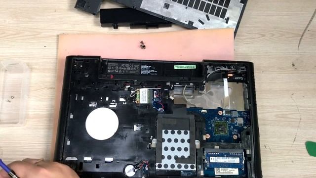 КАК ПОЧИСТИТЬ НОУТБУК LENOVO G500\КАК ПОЧИСТИТЬ НОУТБУК LENOVO G505\ПОЧИСТИТЬ НОУТБУК LENOVO G510 смотреть онлайн