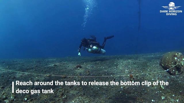 Sidemount / Tech Diving Skills 13 - How To Stage & Re-Stage Decompression Gas - Dark Horizon Diving смотреть онлайн