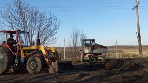 Трактор Т-40 АМ с новой кабиной: первый выезд!