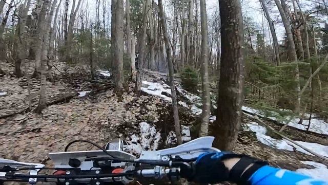 Раскатываем овраги на Regulmoto Athlete, Progassi и KTM 125 2T смотреть онлайн