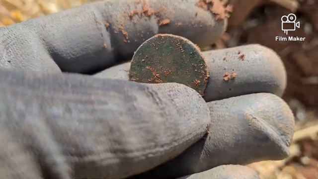 Коп в Англии БРОСИЛ лопату от РАДОСТИ-ЗОЛОТО Бронзового ВЕКА,Metal Detecting UK AMAZING GOLD found смотреть онлайн