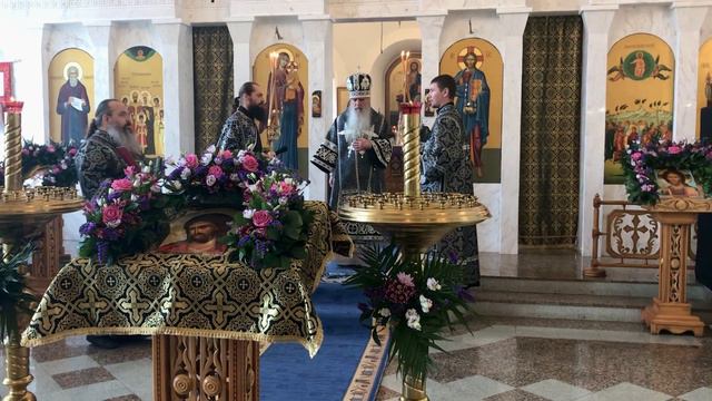 Великий Понедельник. Архиерейская Литургия смотреть онлайн