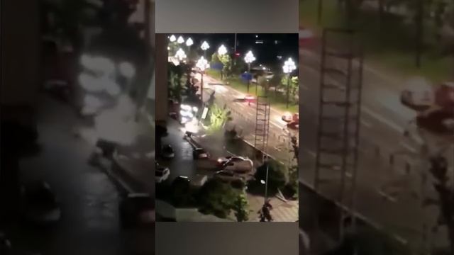 Карстовые Провалы: Как они появляются? смотреть онлайн