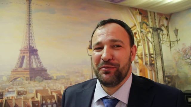 18.04 | Зал Париж смотреть онлайн