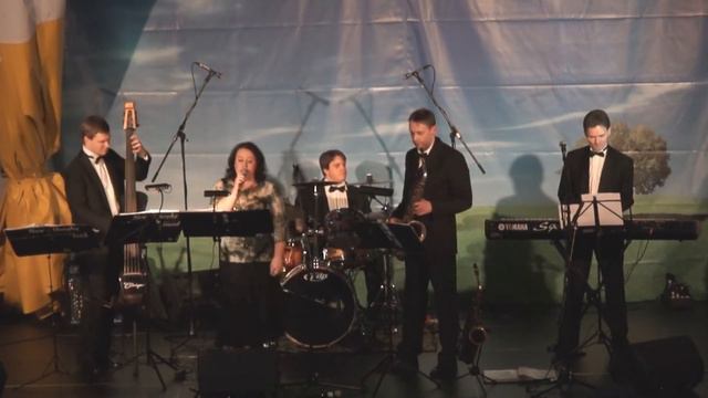Песня про Медведей - Иветта Уусталу & NEW MURPHY BAND смотреть онлайн