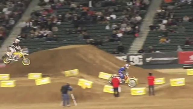 Pastrana races Hansen.mov смотреть онлайн