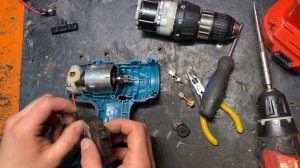 Ремонт аккумуляторного шуруповерта Makita 6347D