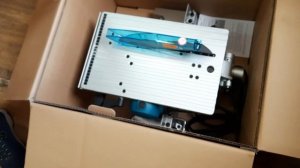 Торцовочная комби пила Makita LH1040F