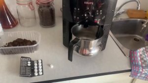 Krups Kaffeemaschine: Reinigungsprogramm mit Tabletten Krups Espresseria Serie EA80EA81 Anleitung