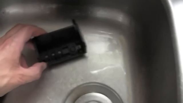 How to fix a HP Printer, not printing black ink and missing colours. смотреть онлайн