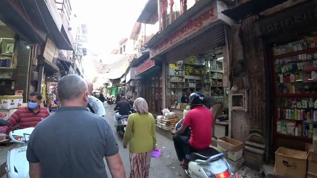 ИНДИЯ #15. Индийцы -самые бедные, но самые добрые люди. Жизнь на улицах голубого города смотреть онлайн