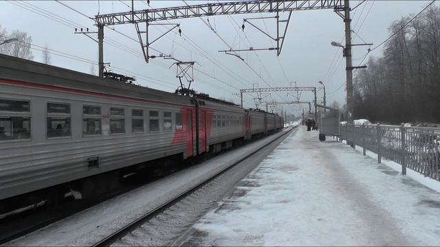 Электропоезд ЭТ2М-133 смотреть онлайн