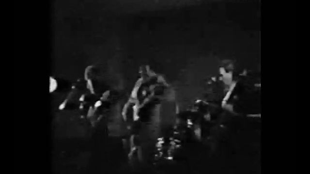 Del Shannon performing at friends birthday party bash смотреть онлайн