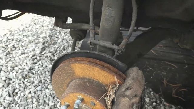 Junkyard Finds: Volvo 240 Engine Swap? | Mesquite Automotive