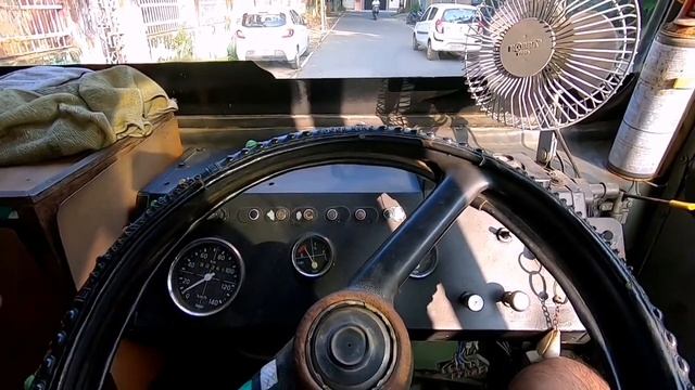 Mahindra Maxi Cab Detailed Review | Driving a Mahindra School Van | Most EPIC driving | JRS Cars смотреть онлайн