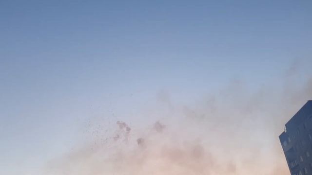 Праздничный салют в городе Сертолово. смотреть онлайн