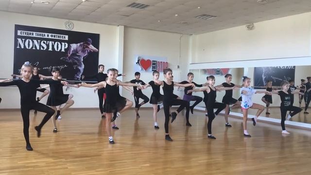 Хореография. Разминка. Фигуристы. Сборы Лиги фигурного катания 2017. смотреть онлайн
