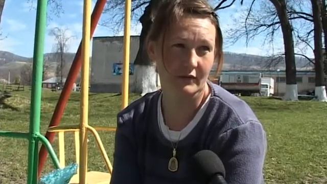 Жители Ахметовского поселения приводят в порядок улицы. смотреть онлайн