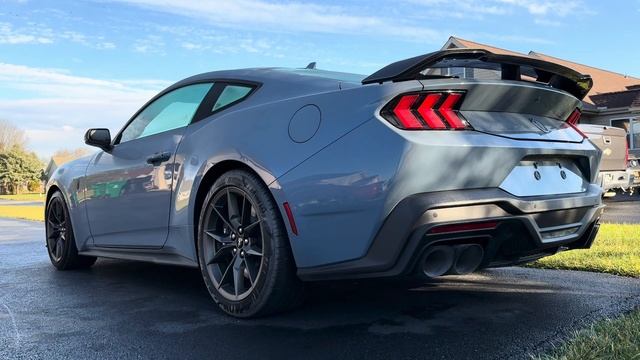 2024 Mustang Dark Horse cold start смотреть онлайн