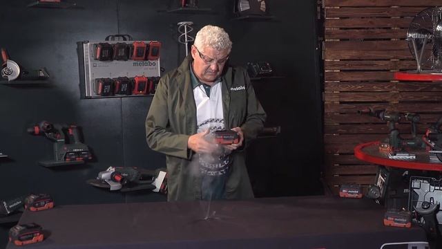 Barry Hilton Metabo Mad Scientist смотреть онлайн