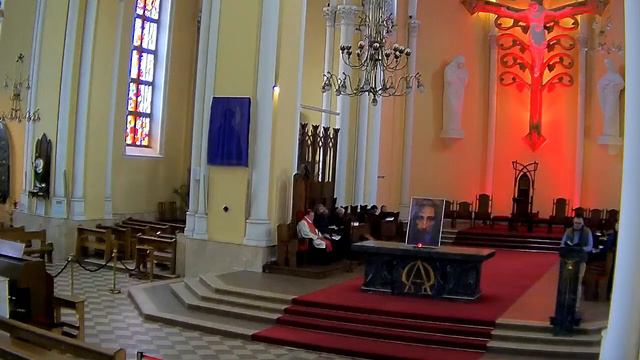 Час чтений и Утреня 11.04.2020 в 9.00 смотреть онлайн