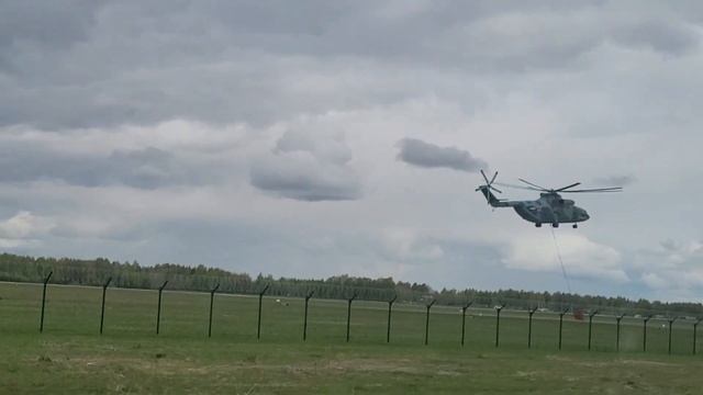Вертолёт МИ-26 в Марий Эл. Helicopter MI26 at Mariy El. смотреть онлайн