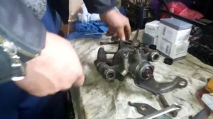 Ремонт заднего суппорта Форд транзит 2006-2013г. (СПАРКА)