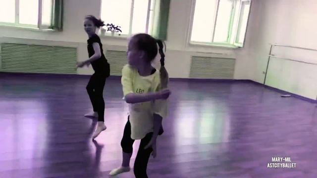 Mary-Mil Импровизационное творение #astcityballet смотреть онлайн