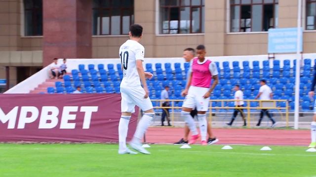 ? «Ордабасы» - «Тараз» 3:2. Қақпа маңынан көзқарас / Взгляд из-за ворот. смотреть онлайн