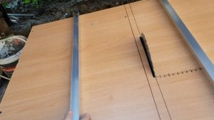 Самый простой распиловочный стол СВОИМИ РУКАМИ