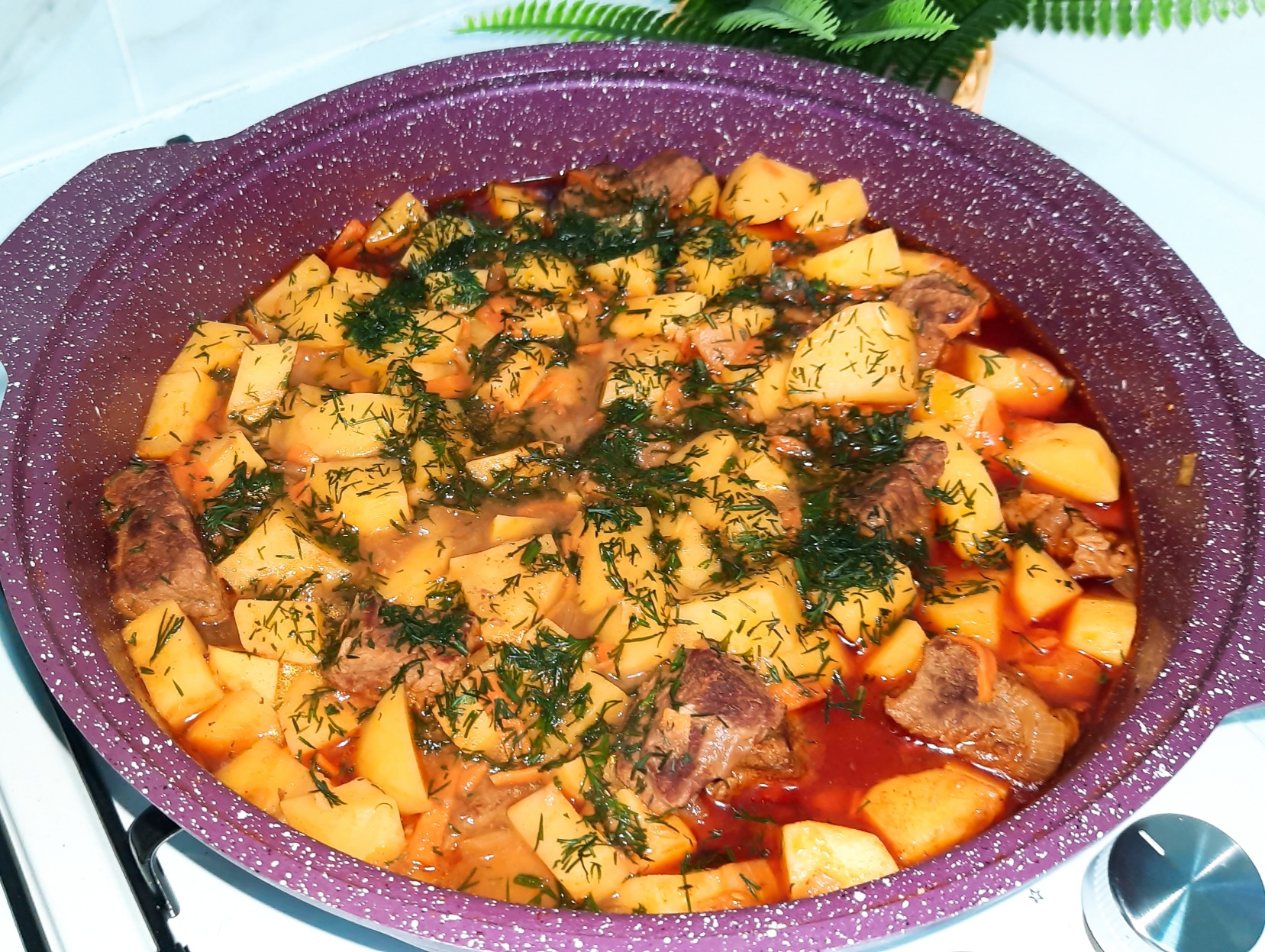 Жаркое по деревенски. Простое в приготовлении и очень вкусное блюдо.