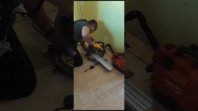 торцовочная пила dewalt+аккумуляторный пылесос hilti смотреть онлайн