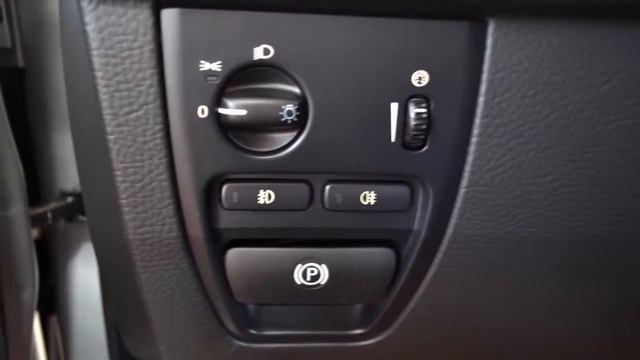 Volvo XC90 2 4 D5 Geartronic5 Summum 7 PERS + LEER + NAVI + CLIMA + CRUISE + 18 LMV + PDC смотреть онлайн