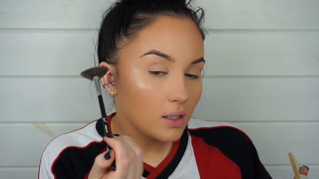 GOLDEN SMOKEY HALO EYE | Abigail Tamsin смотреть онлайн