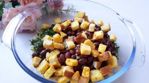 Салаты на Праздничный стол. Салат с фасолью. Рецепт салата с фасолью консервированной. Вкусный салат