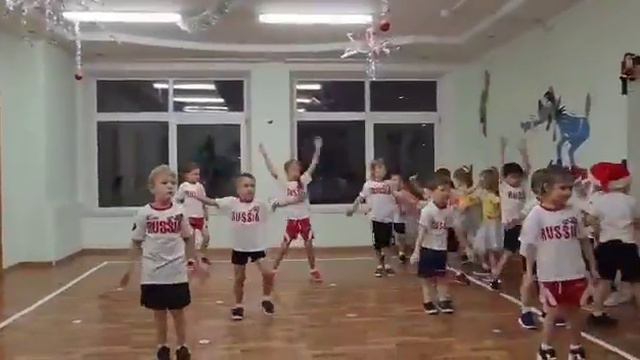 Новогодний челлендж «Снежный батл» ГБОУ Школа №69 ДО "Росинка" смотреть онлайн