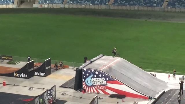Nitro Circus Live Durban - 5 BMX Big Jumps смотреть онлайн