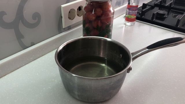 помидоры на зиму с морковной ботвой 