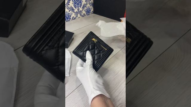 Кошелек под Шанель смотреть онлайн