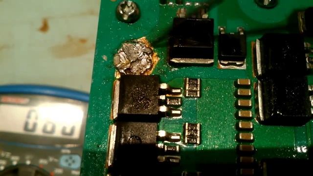 сварочный инвертор - Inverter 4000 \ пропайка стоек межплатных смотреть онлайн