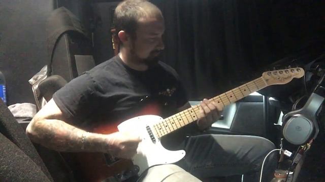 Lenny Kravitz- American Woman (Cover) смотреть онлайн