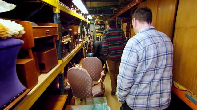 This Mid Century Furniture Warehouse Is Like A Playground To Drew | Salvage Hunters смотреть онлайн