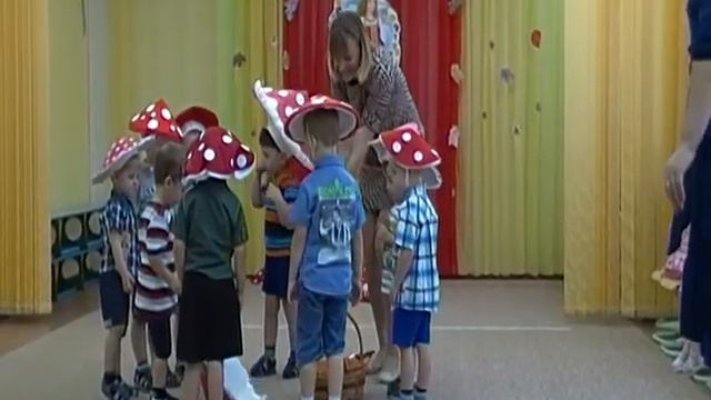 танец с грибочками смотреть онлайн