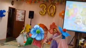 "Танец цветов" в детском саду