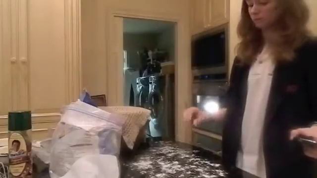 Spreading My Latin Sass, One Mallorca at a Time смотреть онлайн