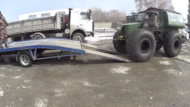 Обзор вездехода Соломономобиль-94 с кунгом. Погрузка на эвакуатор. смотреть онлайн