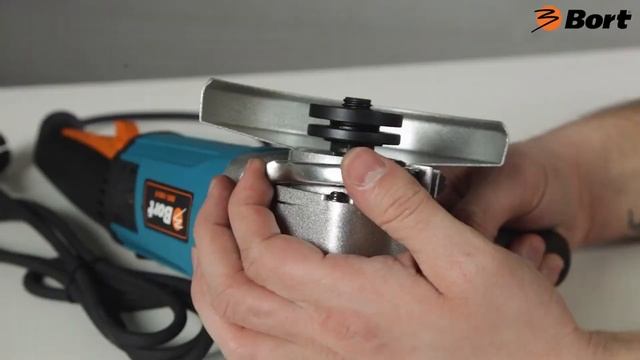 УШМ Bort BWS-1000-R смотреть онлайн