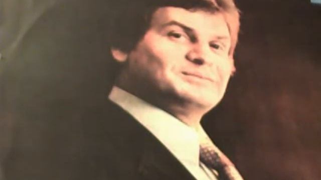 Александр Ворошило баритон 1944 ч 1 Советские песни смотреть онлайн